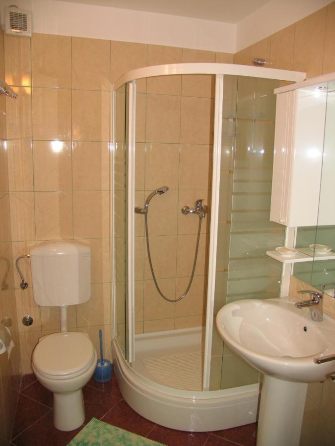 Apartments By The Sea Postira, Brac - 15242 Ngoại thất bức ảnh