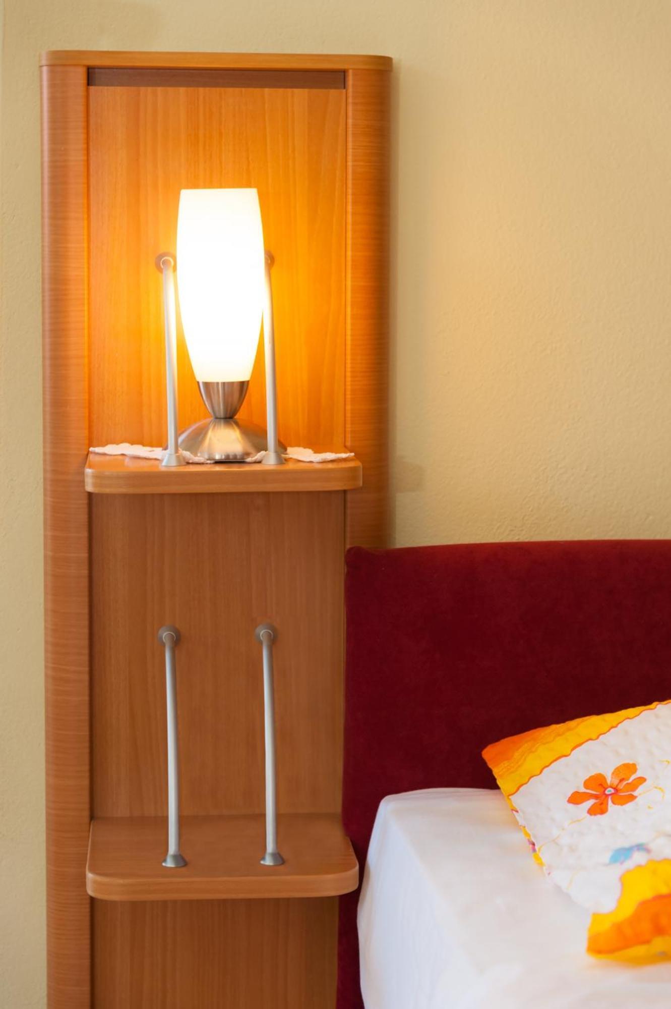 Apartments By The Sea Postira, Brac - 15242 Phòng bức ảnh